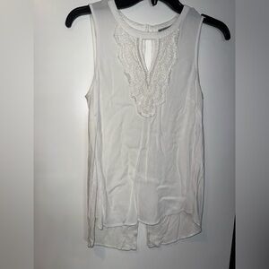 Daniel Rainn White Embellished Sleeveless Blouse